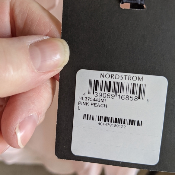 Top - Picture 3 of 4